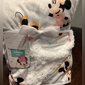 Disney Minnie Mouse Halloween Pumpkins Soft Cozy Baby Blanket